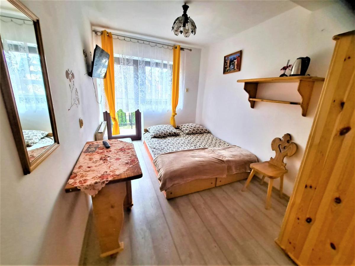 Hotel "Harnas" Zab-Bustryk Extérieur photo