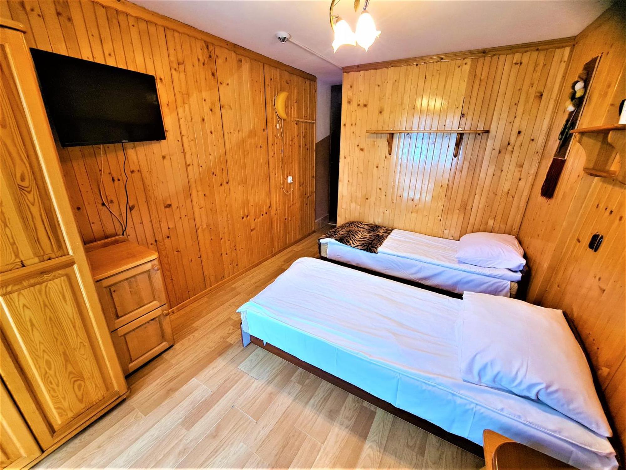 Hotel "Harnas" Zab-Bustryk Chambre photo