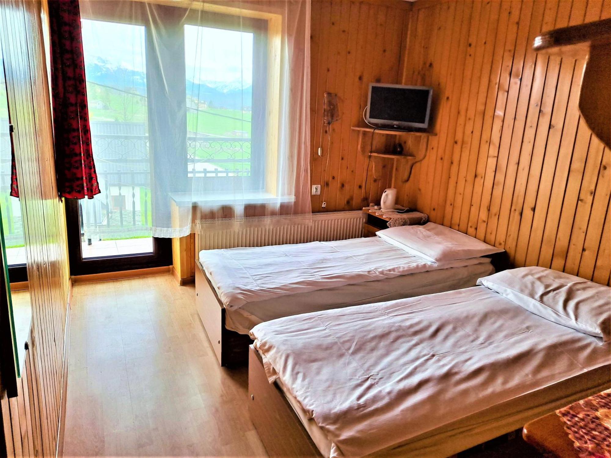 Hotel "Harnas" Zab-Bustryk Chambre photo