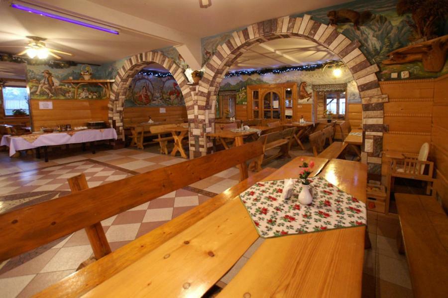 Hotel "Harnas" Zab-Bustryk Extérieur photo