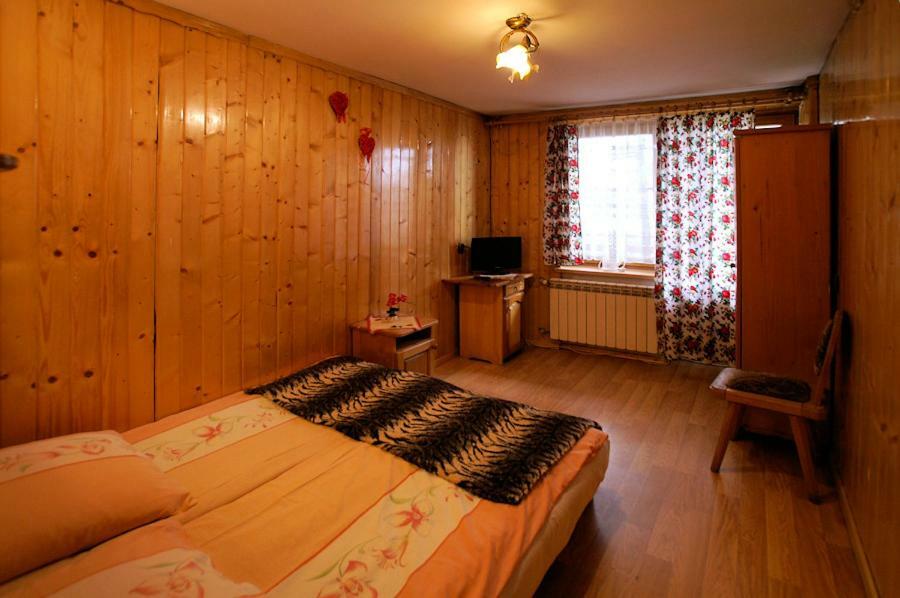 Hotel "Harnas" Zab-Bustryk Extérieur photo